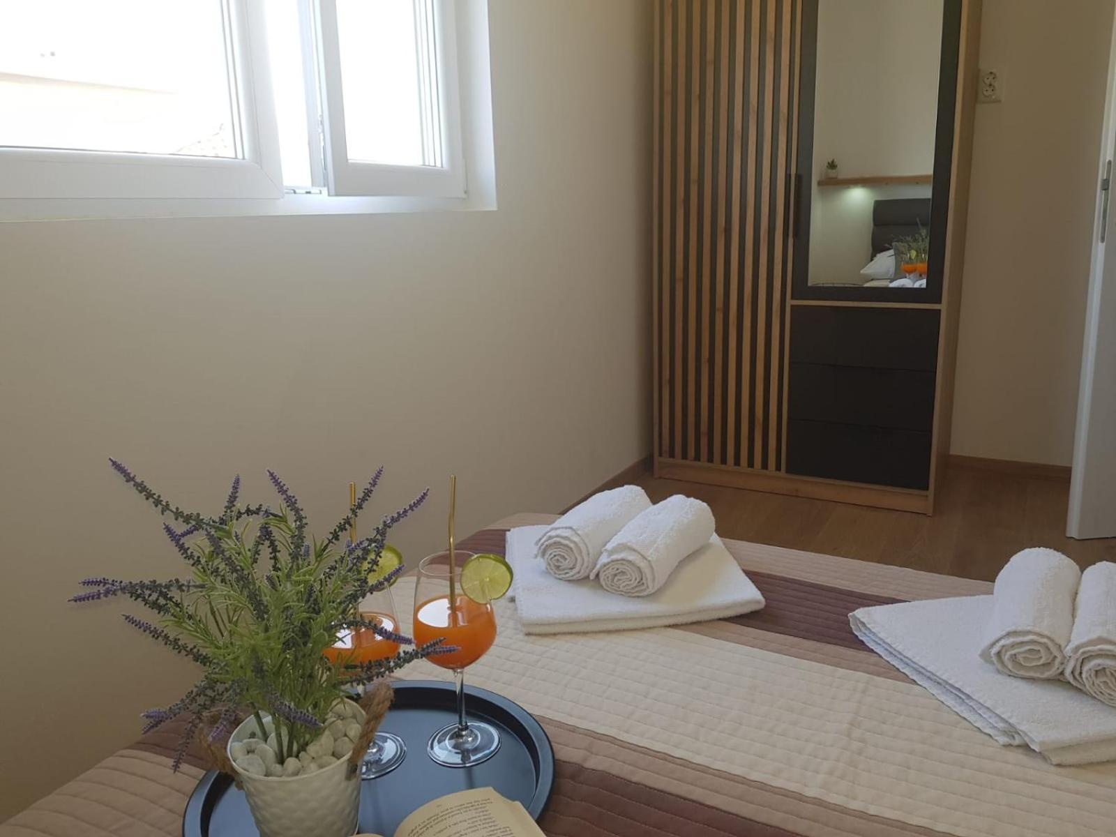 Apartment Vortex Sun Vir Εξωτερικό φωτογραφία