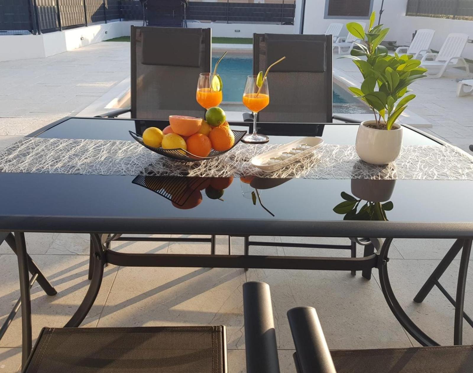 Apartment Vortex Sun Vir Εξωτερικό φωτογραφία